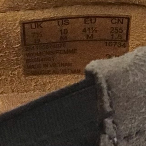 Clarks 10 Artisan Suede Women's Gray Suede Slip-On Comfort Shoes - Picture 7 of 11